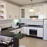 Casa Mamen Spacious With Sea Views * Puerto del Carmen (Lanzarote)